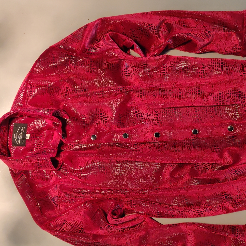 Atlantic Connection , Large , Red - like new dress shirt from Paris.